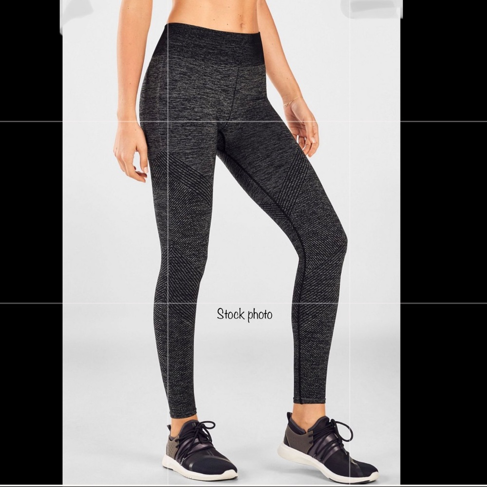 Fabletics Active Leggings, Size Xl - image 1
